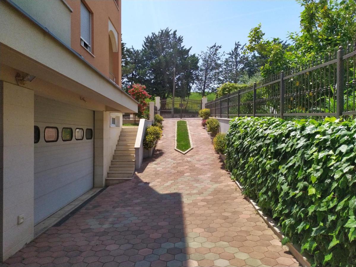 Apartmani Skejic Split Exterior foto